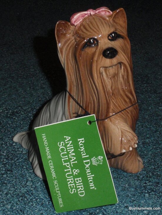 Royal Doulton "Yorkshire Terrier Seated" Collectible Dog Figurine DA119 - GIFT! - Picture 1 of 10